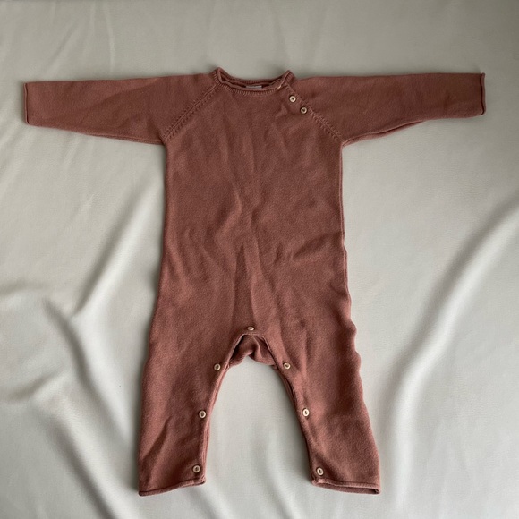 H&M Other - H&M Cotton Knit Onesie Size 9-12 months